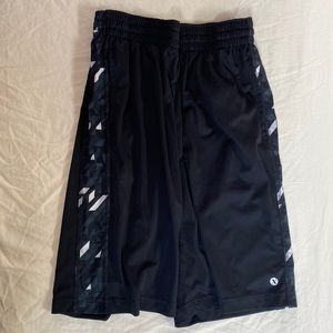 Xersion Youth Medium 10/12 Black Shorts